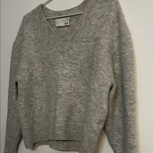 Wilfred Heather Gray V-Neck Sweater